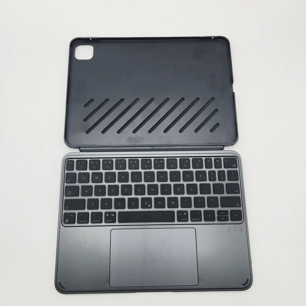 ESR iPad Pro 11 M5 M4 Keyboard Case Detachable Bluetooth Trackpad Dark Gray